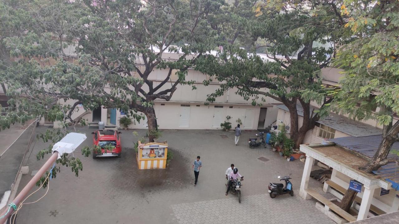 Sibi Lodge Coimbatore Exteriör bild