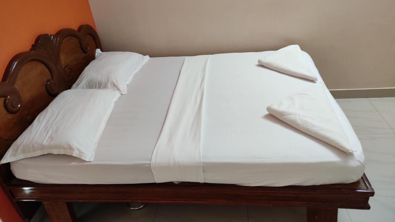 Sibi Lodge Coimbatore Exteriör bild
