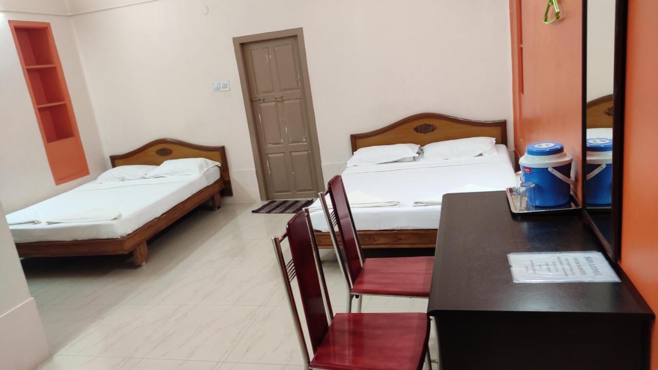 Sibi Lodge Coimbatore Exteriör bild